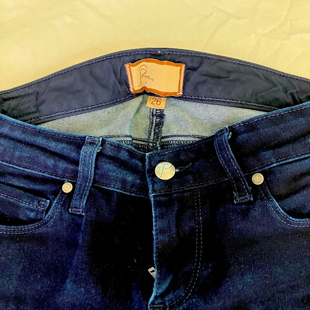 Paige Peg Skinny Jeans 26